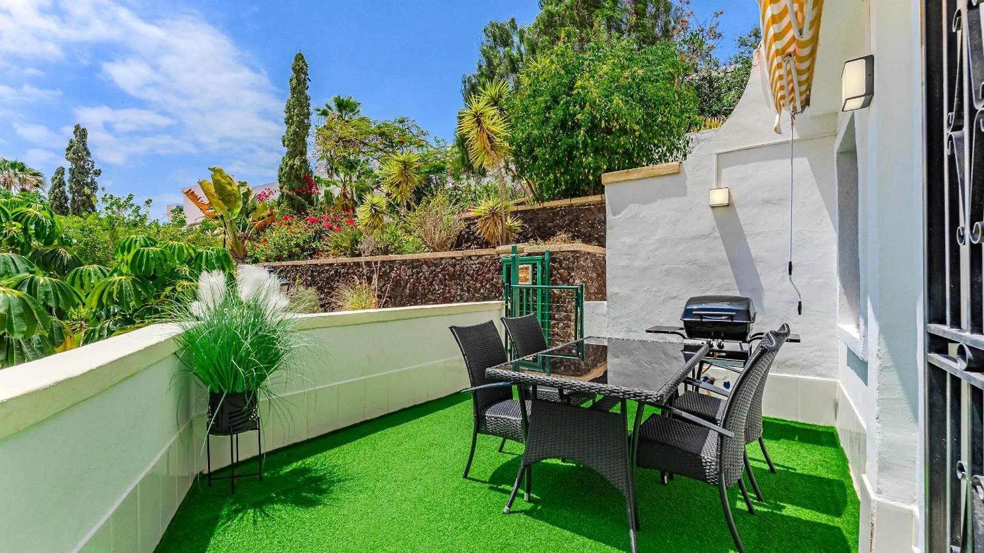 'Bluetique' 1BR apt./w pool&ocean view Costa Adeje